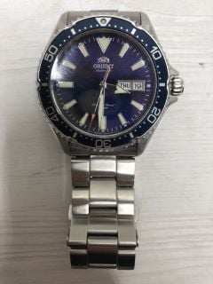 MENS ORIENT WATCH WITH BLUE FACE & STAINLESS STEEL STRAP