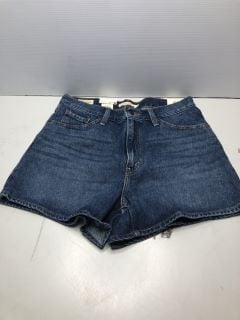 LEVIS 80S MOM SHORTS