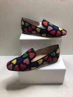 BODEN UNISEX SHOES UK SIZE 37