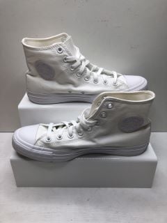 CONVERSE UNISEX HI TOP TRAINERS UK SIZE 8