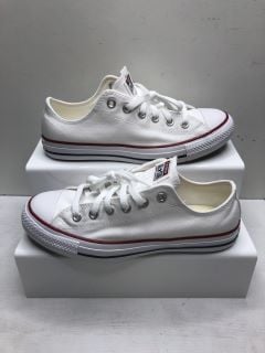 CONVERSE UNISEX WIDE OX OPTICAL TRAINERS UK SIZE 7