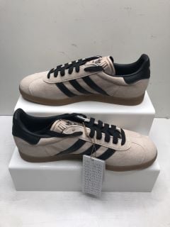 ADIDAS GAZELLE TRAINERS UK SIZE 8