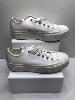 CONVERSE WOMENS VINTAGE WHITE SIZE UK 5