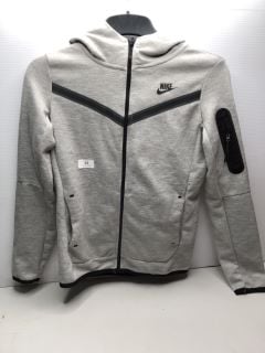 NIKE TECH STANDARD FIT GREY JACKET UK SIZE XL