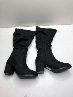 WOMENS BLACK HEELED BOOTS SIZE UK 5