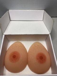 IVITA SILICONE BREASTS