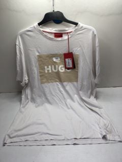 HUGO BOSS WHITE TEE SIZE XL