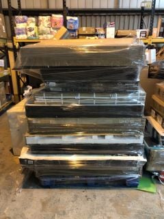 PALLET OF TVS INC TOSHIBA & LG & SAMSUNG (SMASHED, SALVAGED, SPARES)