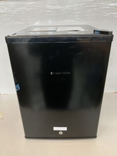 RUSSELL HOBBS BLACK 65 LITRE MINI FRIDGE WITH LOCK MODEL NO: RHTTF67B-LCK