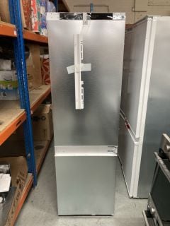 NEFF INTEGRATED FRIDGE FREEZER MODEL NO: KI7862SE0G