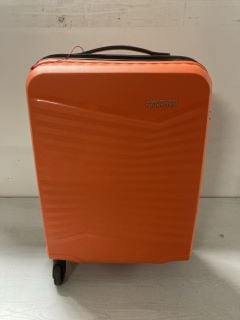 AMERICAN TOURISTER HAND LUGGAGE SUITCASE IN ORANGE