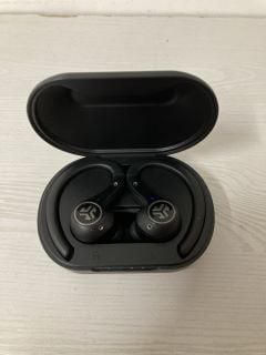 PAIR OF JLAB IN EAR WIRELESS EARBUDS