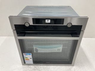 AEG SINGLE ELECTRIC OVEN MODEL BCE556060M RRP £549