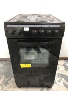 ESSENTIALS CFSEBK22 50 CM ELECTRIC SOLID PLATE COOKER - BLACK RRP: £209