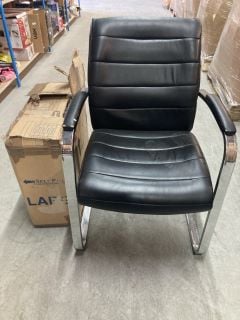 PALLET OF ITEMS INC CHAIR