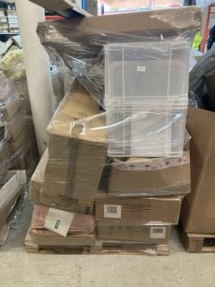 PALLET OF ITEMS INC PLASTIC STORAGE BOXES