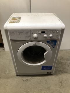 INDESIT 7KG WASHING MACHINE