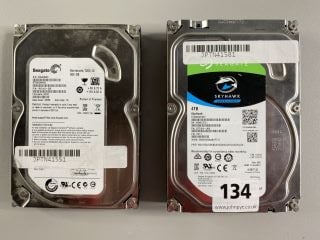 SEAGATE 4TB SKYHAWK HARD DRIVE IN SILVER. (UNIT ONLY)  [JPTN41581]+SEAGATE 500GB HARD DRIVE IN SILVER. (UNIT ONLY)  [JPTN41551]