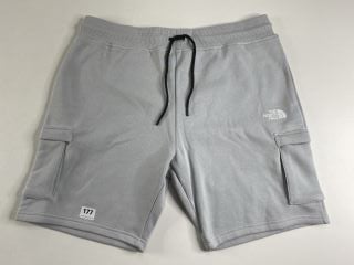 THE NORTH FACE MENS SHORTS UK SIZE XXL