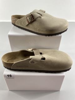 BIRKENSTOCK ARIZONA UK SIZE 5