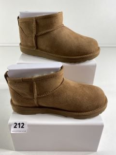 UGG KIDS CLASSI ULTRA MINI UK SIZE 2