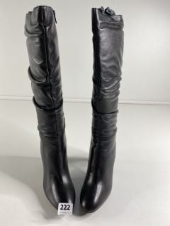 RAVELWOMENS HEELED BOOTS SIZE 39