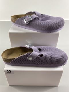 BIRKENSTOCK BOSTON IN CORDUROY PURPLE FOG UK SIZE 5