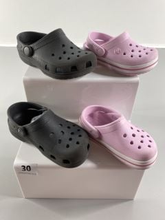 2 X CROCS FOR KIDS SIZES C9+C7