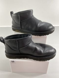 UGG CLASSIC ULTRA MINI UK SIZE 8