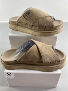 UGG GOLDENSTAR CROSS SLIDE UK SIZE 6