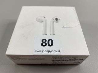 APPLE AIRPODS EARPHONES IN WHITE: MODEL NO A2031 A2032 A1602 (WITH BOX)  [JPTN41763]