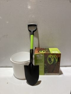 QTY OF ASSORTED ITEMS TO INCLUDE SMALL SHOVEL