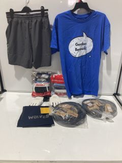 BOX OF MENS CLOTHING & APPAREL TO INCLUDE WOLVES SCARF