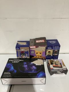 BOX OF ASSORTED ITEMS TO INCLUDE MARVEL GROOT LIGHT WITH SOUND