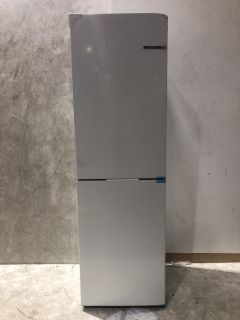 BOSCH FRIDGE FREEZER SERIES 2 KGN34NWEAG 50/50 WHITE