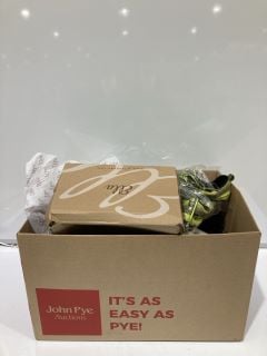 A BOX TO INCLUDE MERRELL GREEN VIBRAM UK 8.5 SHOES