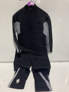 A C-SKINS SURFLITE 5:4:3 WOMENS GBS BACK ZIP STEAMER WETSUIT RRP £220