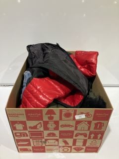 A BOX TO INCLUDE 11/12 YR OLD BLACK/RED PUFFER JACKET