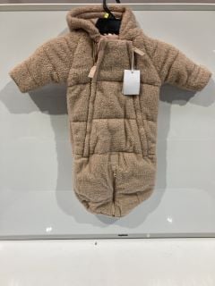 ELODIE PINK BOUCLE SIZE 0-6M