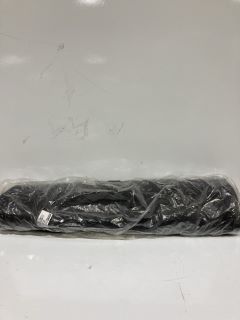 BOX OF ITEMS TO INCLUDE BLACK CAR MAT