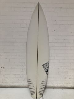 FOURTH E.T FRESH 6FT 4" SURFBOARD WHITE