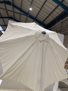 OUTDOOR 3M CANTILEVER PARASOL CREAM RRP £150