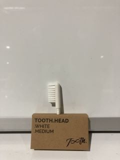 1 X BOX OF ITEMS TO INCLUDE TOOTH ECO BRUSH HEADS AND HANDLE