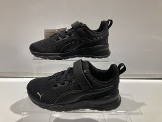 2X PUMA SOFTFOAM+ TRAINERS BLACK SIZE 11.5 (UK)