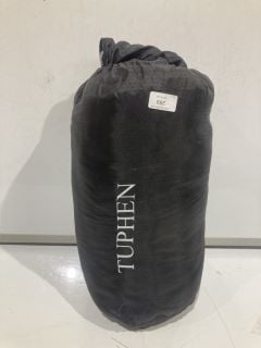 1X TUPHEN SLEEPING BAG+CAMPING CHAIR