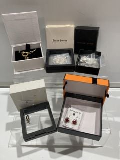 QTY OF FASHION JEWELRY TOTAL RRP £293