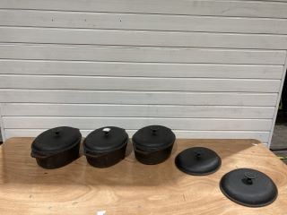 3 X CAST IRON ROASTING DISHES WITH LIDS