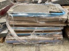 PALLET OF A VARIETY OF BEDSTEADS, HEADBOARDS AND UPHOLSTERED BASES (MAY BE BROKEN OR INCOMPLETE).