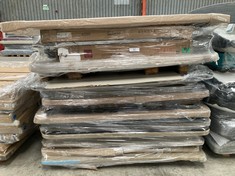 PALLET OF A VARIETY OF FURNITURE, BED BASES, UPHOLSTERED BASES AND HEADBOARDS INCLUDING EXTENDABLE DINING TABLE MEASURING 140X90X78 (MAY BE BROKEN OR INCOMPLETE).