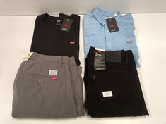 4 X CLOTHES VARIOUS SIZES AND MODELS LEVIS BRAND INCLUDING BLUE SHIRT SIZE M - LOCATION 39A.